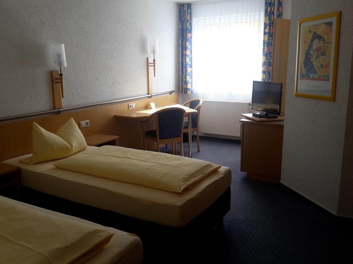 Motel Am Highway Althengstett Luaran gambar